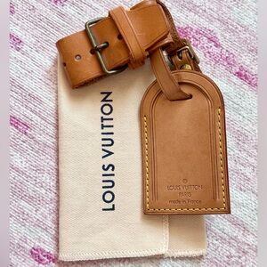 Louis Vuitton Luggage Tag w Dust Bag